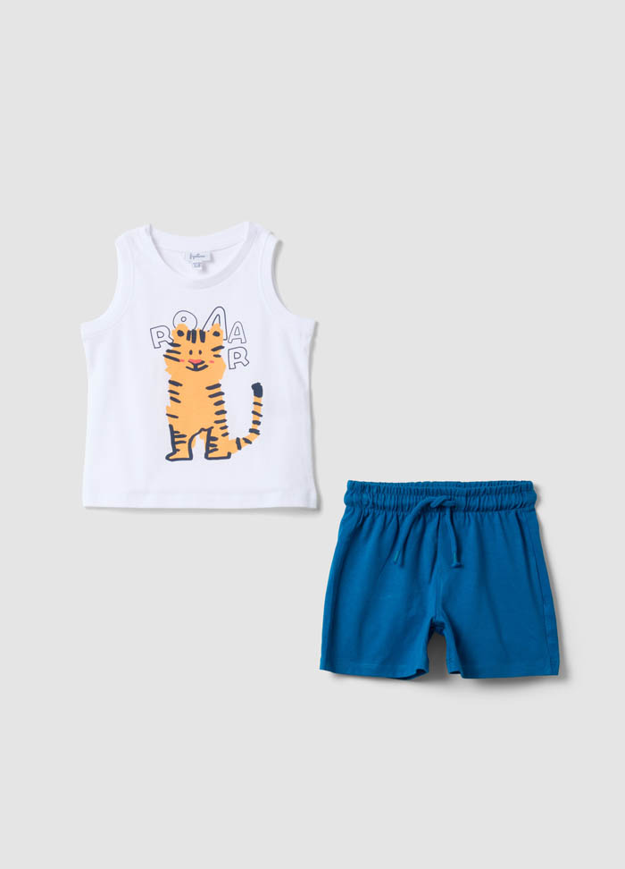 Set-majica i šorts