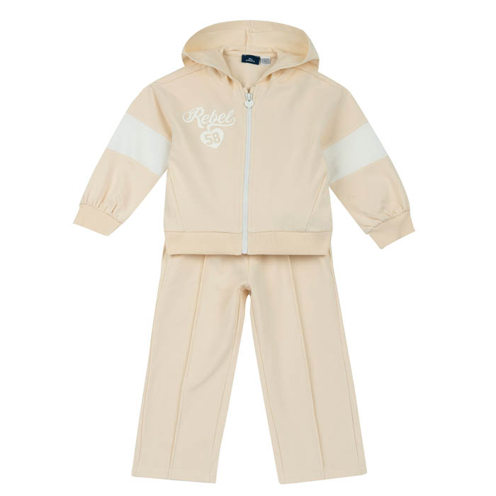 Trenerka sa kapuljačom