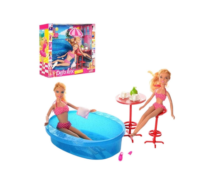 Defa lutka sa sestrom na bazenu