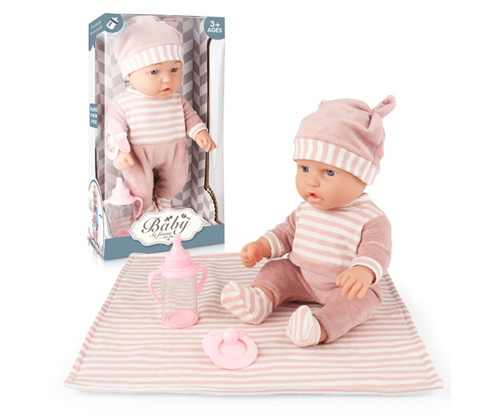 Igračka lutka na pikniku