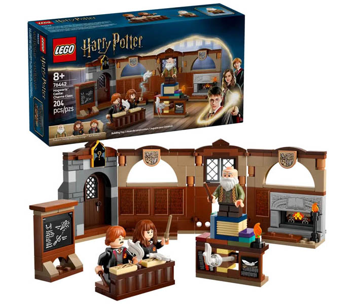 Igračka Lego kocke Harry Potter Hogwarts Castle: Charms Class 8+