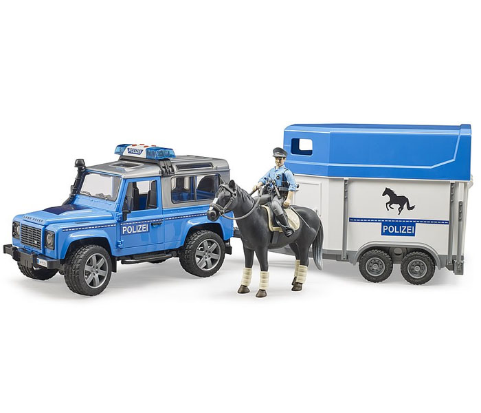 Igračka Bruder policijski džip sa prikolicom, figurom policajca i konjem