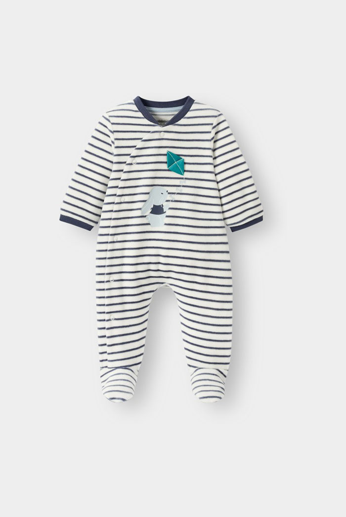 Prugasta pidžama za bebe dječake