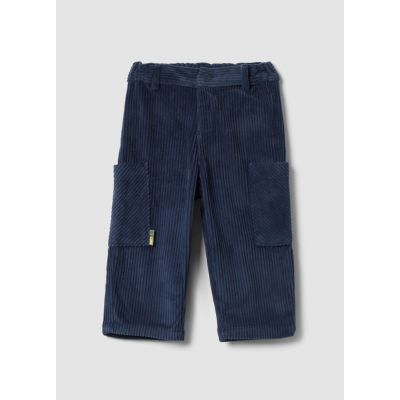 Rebraste pantalone sa džepovima