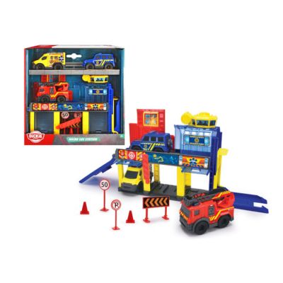 Igračka mikro stanica sa vozilima, rampom, liftom