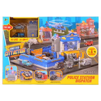 Igračka parking sa helikopterom i autima i sa svjetlom i muzikom