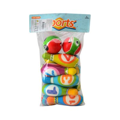 Igračka kuglanje sa keglama